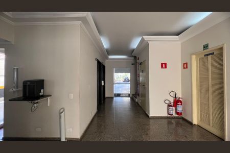 Apartamento à venda com 71m², 2 quartos e 1 vagaHall de entrada