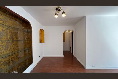 Apartamento à venda com 71m², 2 quartos e 1 vagaSala de Jantar