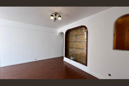 Apartamento à venda com 71m², 2 quartos e 1 vagaSala de Jantar