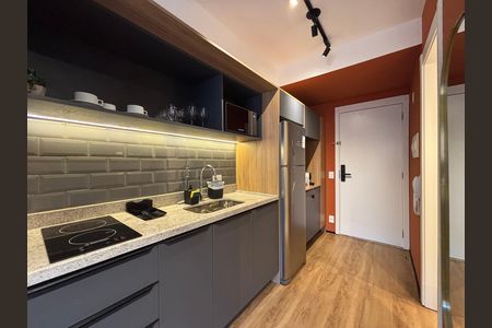 Studio de kitnet/studio para alugar com 1 quarto, 30m² em Indianópolis, São Paulo