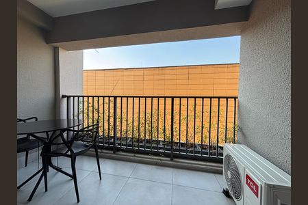 Studio para alugar com 30m², 1 quarto e sem vaga Studio para alugar com 30m², 1 quarto e sem vagaVaranda
