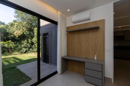 Casa à venda com 208m², 5 quartos e 2 vagasQuarto 1