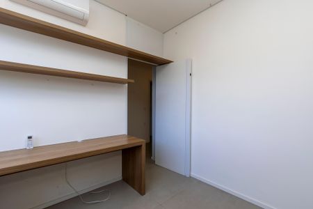 Casa à venda com 208m², 5 quartos e 2 vagasQuarto 2