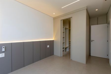 Casa à venda com 208m², 5 quartos e 2 vagasQuarto 3
