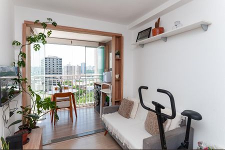 Sala de apartamento para alugar com 1 quarto, 29m² em Parque Industrial Tomas Edson, São Paulo