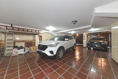 Casa à venda com 400m², 4 quartos e 6 vagasGaragem
