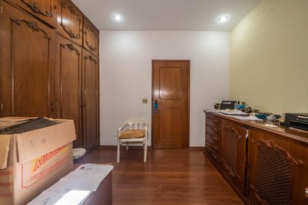 Casa à venda com 400m², 4 quartos e 6 vagasQuarto 1