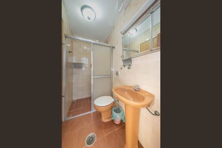 Casa à venda com 400m², 4 quartos e 6 vagasVestiário