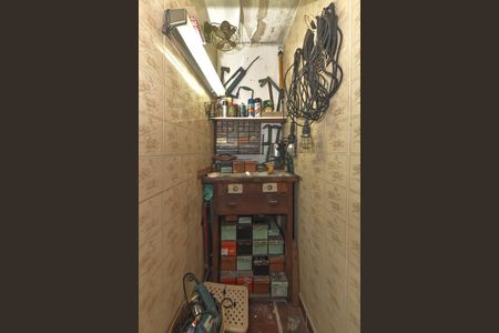 Casa à venda com 400m², 4 quartos e 6 vagasFerramentaria