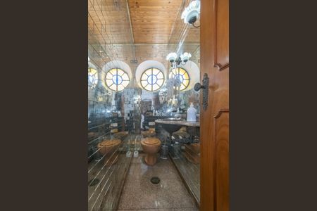 Casa à venda com 400m², 4 quartos e 6 vagasLavabo