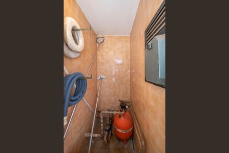 Casa à venda com 400m², 4 quartos e 6 vagasCasa de Maquinas