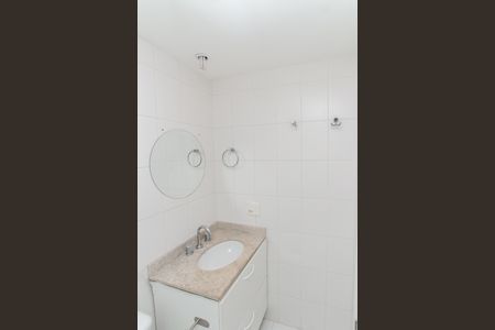 Apartamento para alugar com 71m², 2 quartos e 1 vaga Apartamento para alugar com 71m², 2 quartos e 1 vagaBanheiro da Suíte