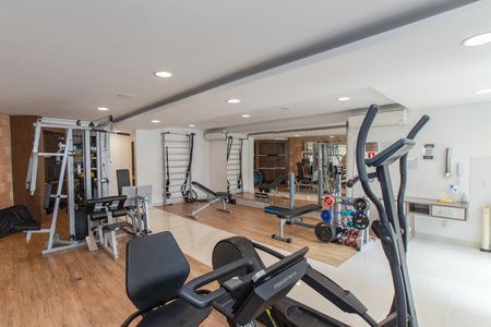 Apartamento para alugar com 71m², 2 quartos e 1 vaga Apartamento para alugar com 71m², 2 quartos e 1 vagaÁrea comum - Academia
