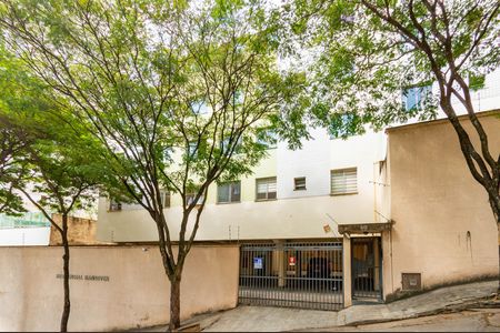 Apartamento à venda com 60m², 3 quartos e 1 vaga Apartamento à venda com 60m², 3 quartos e 1 vagaFachada