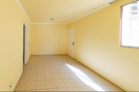 Apartamento à venda com 60m², 3 quartos e 1 vaga Apartamento à venda com 60m², 3 quartos e 1 vagaSala