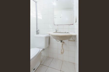 Apartamento à venda com 60m², 3 quartos e 1 vaga Apartamento à venda com 60m², 3 quartos e 1 vagaBanheiro Social