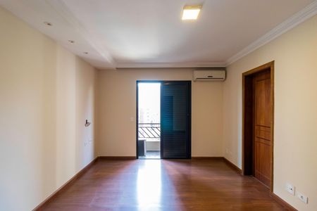 Apartamento à venda com 482m², 4 quartos e 5 vagasSuíte 2