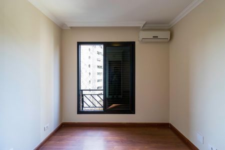 Apartamento à venda com 482m², 4 quartos e 5 vagasQuarto