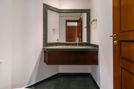 Apartamento à venda com 482m², 4 quartos e 5 vagasLavabo