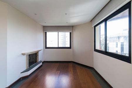 Apartamento à venda com 482m², 4 quartos e 5 vagasSala