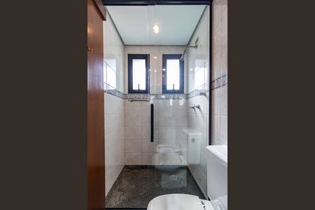 Apartamento à venda com 482m², 4 quartos e 5 vagasSuíte 1 Banheiro