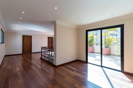 Apartamento à venda com 482m², 4 quartos e 5 vagasHall