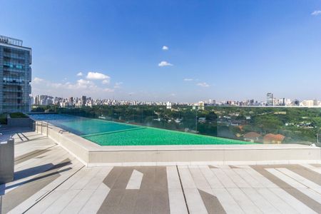 Studio para alugar com 39m², 1 quarto e 1 vaga Studio para alugar com 39m², 1 quarto e 1 vagaÁrea comum - Piscina