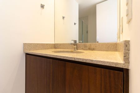 Studio para alugar com 39m², 1 quarto e 1 vaga Studio para alugar com 39m², 1 quarto e 1 vagaBanheiro