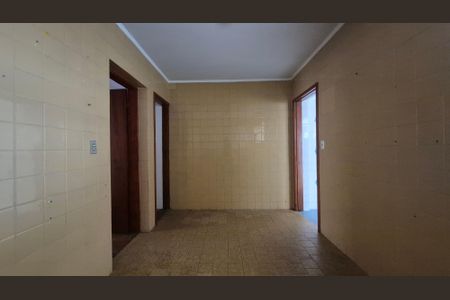 Casa para alugar com 249m², 3 quartos e 2 vagasCozinha