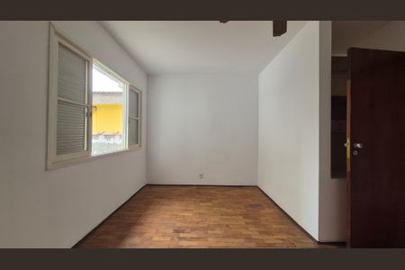 Casa para alugar com 249m², 3 quartos e 2 vagasQuarto 3