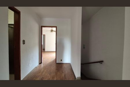 Casa para alugar com 249m², 3 quartos e 2 vagasCorredor