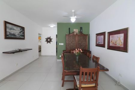 Apartamento para alugar com 152m², 4 quartos e 1 vagaSala