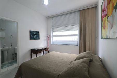 Apartamento para alugar com 152m², 4 quartos e 1 vagaSuíte