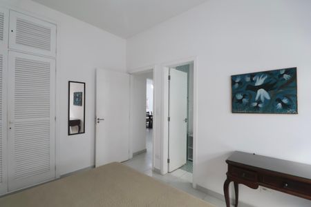 Apartamento para alugar com 152m², 4 quartos e 1 vagaSuíte