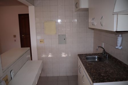 Apartamento à venda com 59m², 2 quartos e 2 vagasCozinha