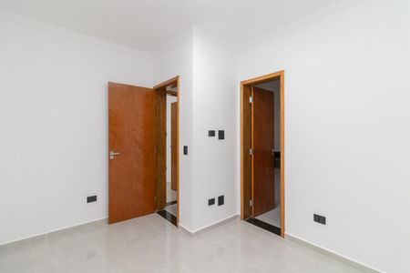Casa à venda com 110m², 2 quartos e 3 vagasSuíte 2