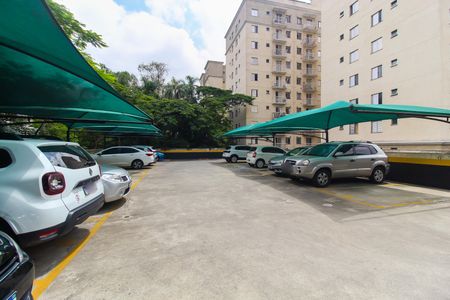 Apartamento à venda com 65m², 3 quartos e 1 vaga Apartamento à venda com 65m², 3 quartos e 1 vagaEstacionamento