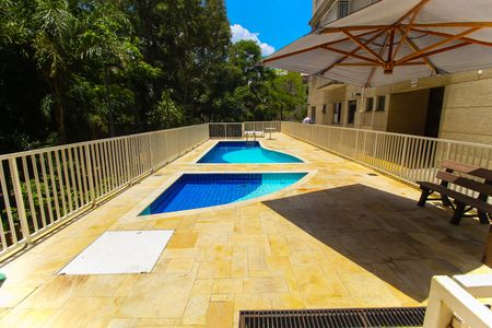 Apartamento à venda com 65m², 3 quartos e 1 vaga Apartamento à venda com 65m², 3 quartos e 1 vagaÁrea comum - Piscina