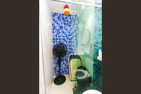 Apartamento à venda com 65m², 3 quartos e 1 vaga Apartamento à venda com 65m², 3 quartos e 1 vagaBanheiro da Suíte