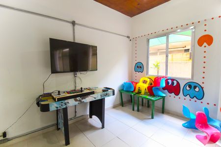 Apartamento à venda com 65m², 3 quartos e 1 vaga Apartamento à venda com 65m², 3 quartos e 1 vagaEspaço de jogos