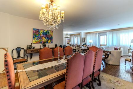 Apartamento para alugar com 230m², 3 quartos e 3 vagasSala