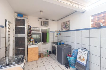 Casa para alugar com 72m², 2 quartos e sem vagaÁrea de Serviço