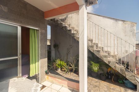 Casa para alugar com 72m², 2 quartos e sem vagaVaranda