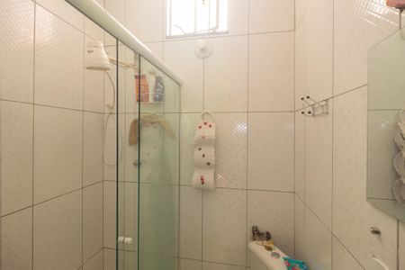 Casa para alugar com 72m², 2 quartos e sem vagaBanheiro da Suíte