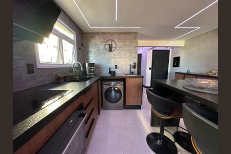Apartamento à venda com 76m², 2 quartos e 2 vagasCozinha