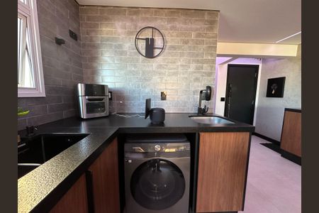 Apartamento à venda com 76m², 2 quartos e 2 vagasÁrea de Serviço