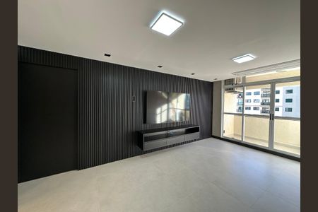 Apartamento à venda com 68m², 2 quartos e 1 vaga Apartamento à venda com 68m², 2 quartos e 1 vagaSala