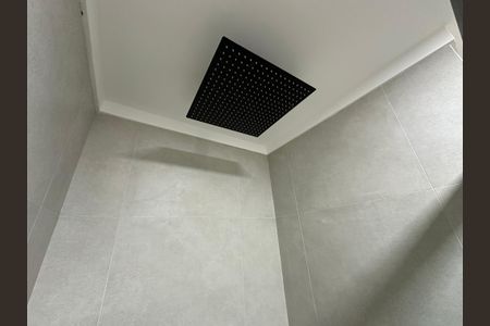 Apartamento à venda com 68m², 2 quartos e 1 vaga Apartamento à venda com 68m², 2 quartos e 1 vagaBanheiro