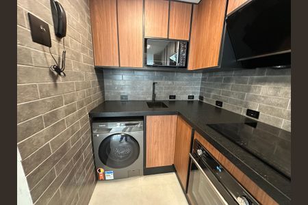 Apartamento à venda com 68m², 2 quartos e 1 vaga Apartamento à venda com 68m², 2 quartos e 1 vagaCozinha e Área de Serviço