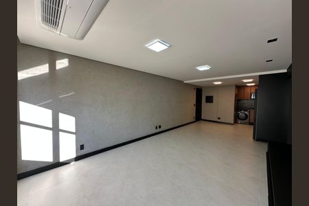 Apartamento à venda com 68m², 2 quartos e 1 vaga Apartamento à venda com 68m², 2 quartos e 1 vagaSala